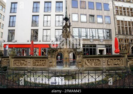 Heinzelmännchen-Brunnen in der Kölner Altstadt, Köln, Nordrhein-Westfalen, Allemagne Banque D'Images