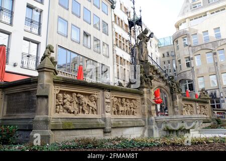 Heinzelmännchen-Brunnen in der Kölner Altstadt, Köln, Nordrhein-Westfalen, Allemagne Banque D'Images