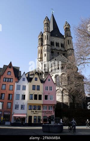 Gross St. Martin, romanische Basilika aus dem 12. Jahrhundert, Köln, Nordrhein-Westfalen, Allemagne Banque D'Images