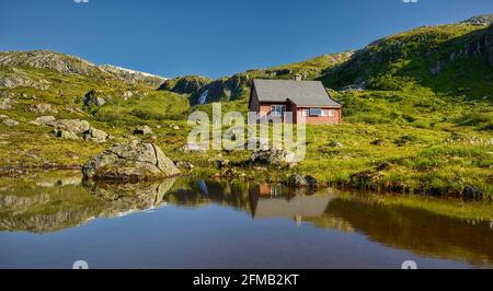 Refuge isolé à Gaularfjellet, Vestland, Norvège Banque D'Images