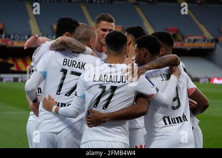 Objectif, hauts de France, France. 8 mai 2021. Joie du joueur de Lille pendant le championnat français de football Ligue 1 Uber mange Lille contre RC Lens au stade Felix Bolaert Delelis - Lens.Lille a gagné 3:0 et conserve la tête du championnat devant le PSG de NEYMAR Jr et KYLIAN MBAPPE crédit: Pierre Stevenin/ZUMA Wire/Alay Live News Banque D'Images