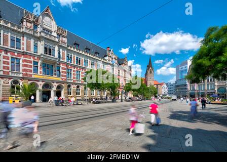 Bureau de poste principal, église marchande, colère, façades de maisons, vieille ville, Été, Erfurt, Thuringe, Allemagne, Europe Banque D'Images