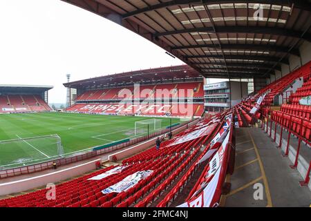 Barnsley, Royaume-Uni. 08 mai 2021. Vue générale d'Oakwell avant le lancement à Barnsley, Royaume-Uni, le 5/8/2021. (Photo de Mark Cosgrove/News Images/Sipa USA) crédit: SIPA USA/Alay Live News Banque D'Images