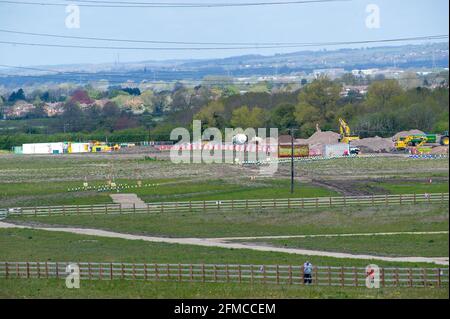 Wendover, Buckinghamshire, Royaume-Uni. 7 mai 2021. Un autre complexe HS2 à Wendover pour la construction du chemin de fer High Speed 2 de Londres à Birmingham. Ironiquement, les trains HS2 ne s'arrêteront pas à Wendover et pourtant d'immenses marais de bois et de terres agricoles environnantes sont détruits par HS2 Credit: Maureen McLean/Alay Banque D'Images