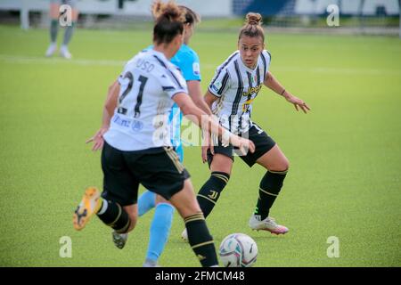 Vinovo, Italie. 08 mai 2021. Lisa Boattin (Juventus Women) pendant le championnat italien féminin, Serie A Timvision football match entre Juventus et Napoli le 8 mai 2021 au centre de formation de Juventus à Vinovo, Italie - photo Nderim Kacili / DPPI crédit: DPPI Media/Alay Live News Banque D'Images