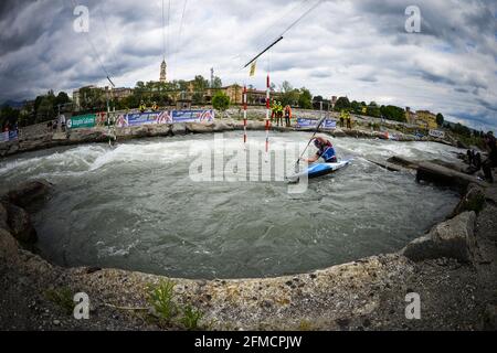 Ivrea, Turin, Italie. 8 mai 2021. Championnat d'Europe de canoë-slalom 2021 de l'ECA (et qualification olympique). Dans l'image Joseph CLARKE (GBR). Damiano Benedetto/ Alamy Live News Banque D'Images