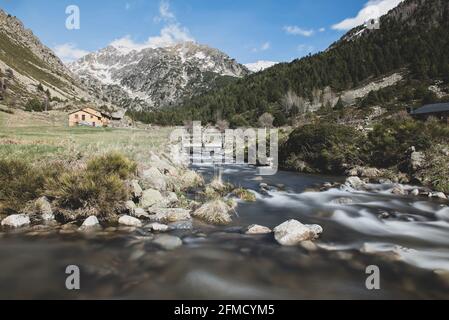 Paysage du Vall de Incles en Andorre au printemps 2021. Banque D'Images