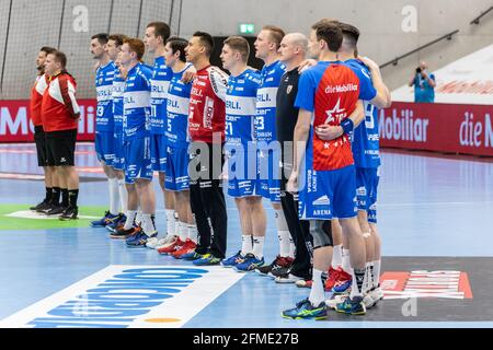 Guemlingen, Suisse. 08 mai 2021. 8 mai 2021, Guemlingen, Mobiliar Arena, Cup final men: HC Kriens-Luzern - Kadetten Schaffhausen, HC Kriens-Luzern at the Schweizerpsalm (Suisse/Croatie OUT) Credit: SPP Sport Press photo. /Alamy Live News Banque D'Images