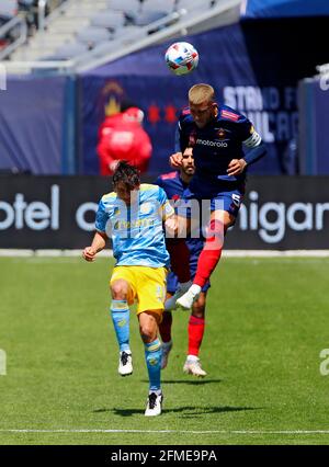 Chicago, États-Unis, 08 mai 2021. Major League Soccer (MLS) le défenseur du FC des pompiers de Chicago, Francisco Calvo (5), dirige le ballon contre l'Union de Philadelphie au Soldier Field à Chicago, il, États-Unis. Union a gagné 2-0. Credit: Tony Gadomski / toutes les images de sport / Alamy Live News Banque D'Images