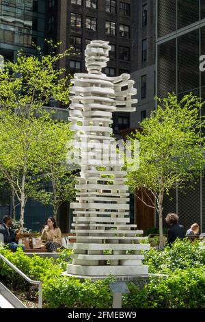 Statue, « The Guardians: Hero », New York, États-Unis Banque D'Images