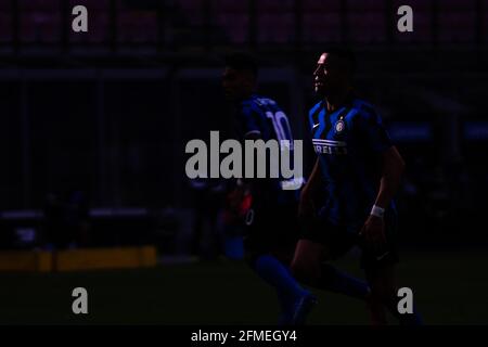 Alexis Sanchez (FC Inter) pendant le championnat italien Serie UN match de football entre le FC Internazionale et UC Sampdoria le 8 mai 2021 au stade Giuseppe Meazza à Milan, Italie - photo Morgese-Rossini / DPPI Banque D'Images