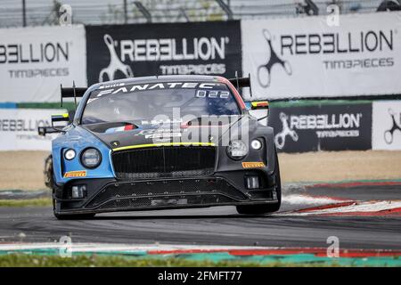 108 de Pauw Ulysse (bel), Jean Pierre-Alexandre (fra), CMR, Bentley Continental GT3, action lors de la 2ème série du défi mondial 2021 de Fanatec GT Europe Powered by AWS, du 6 au 9 mai 2021 sur le circuit de Nevers Magny-cours, Magny-cours, France - photo Paulo Maria / DPPI Banque D'Images