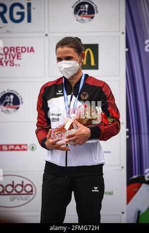 Ivrea, Turin, Italie. 9 mai 2021. Championnat d'Europe de canoë-slalom 2021 de l'ECA (et qualification olympique). Sur la photo 10 Elena APEL (GER) C1W. Damiano Benedetto/ Alamy Live News Banque D'Images