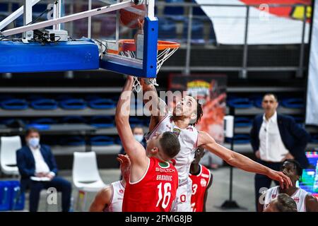 Haris Bratanovic d'Ostende et Stephaun Branch d'Anvers se battent pour le ballon lors du match de basket-ball entre Antwerp Giants et BC Oostende, Sunda Banque D'Images