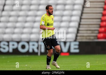 Michael Harriman #2 de Northampton Town pendant le match Banque D'Images