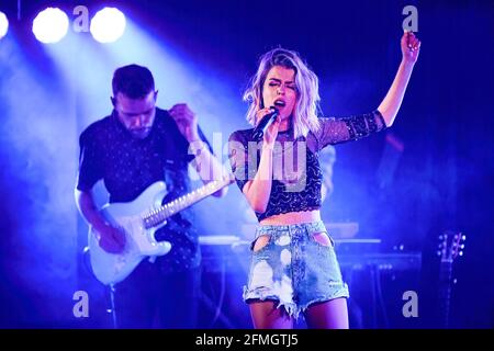 Madrid, Espagne. 08 mai 2021. Nerea Rodriguez se produit au Palacio de la Prensa à Madrid. Crédit : SOPA Images Limited/Alamy Live News Banque D'Images