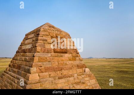 Sherman, WY, USA - 15 septembre 2020 : Ames Monument, une grande pyramide au point le plus élevé du chemin de fer transcontinental terminée en 1860. C'est de Banque D'Images