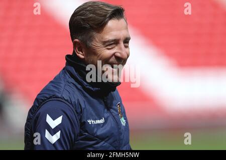 SUNDERLAND, ROYAUME-UNI. 9 MAI le directeur de Northampton, Jon Brady, lors du match Sky Bet League 1 entre Sunderland et Northampton Town au stade de Light, Sunderland, le dimanche 9 mai 2021. (Credit: Mark Fletcher | MI News) Credit: MI News & Sport /Alay Live News Banque D'Images