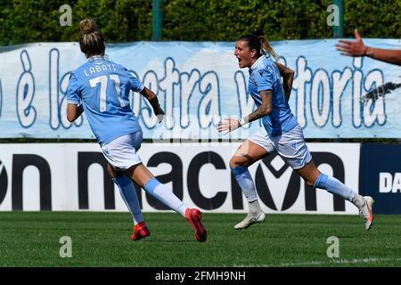 Rome, Italie. 09e mai 2021. Le Latium tient sa promesse, tout d'abord à lui-même. L'équipe de Carolina Morace a conquis la promotion à Serie A et l'a fait de la manière la plus belle, prenant le derby (deuxième victoire dans la saison dans le derby) contre Roma Calcio Femminile. (Photo de Domenico Cippitelli/Pacific Press) Credit: Pacific Press Media production Corp./Alay Live News Banque D'Images