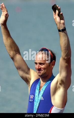 LES JEUX OLYMPIQUES DE SYDNEY SEPTEMBRE 2000. COXLESS FOURS FINAL 23/9/2000 STEWE REDGRAVE . PHOTO DAVID ASHDOWN. JEUX OLYMPIQUES DE SYDNEY 2000 Banque D'Images