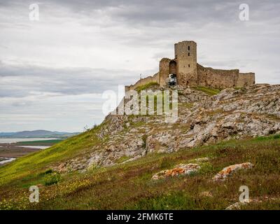 ruines de l'ancien château médiéval, enisala, près du lac razim-sinoie, région de dobrogea, roumanie Banque D'Images