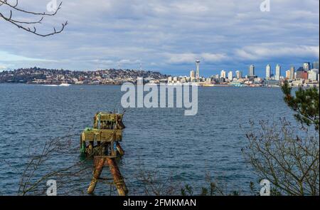 Vue sur Seattle depuis le parc Jack Block à l'ouest de Seattle. Banque D'Images