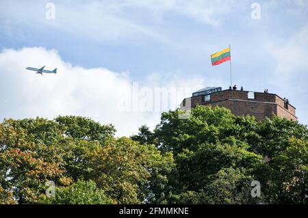 Tour Gediminas du Château supérieur du Château gothique de Vilnius complexe construit au XIVe siècle à Vilnius, Lituanie. 18 septembre 2009 © Wojciech Strozyk / Banque D'Images