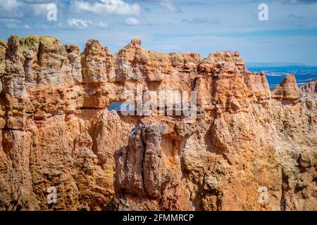 Les roches rouges de Hoodoos Rainbow Point à Bryce Canyon National Park, Utah Banque D'Images