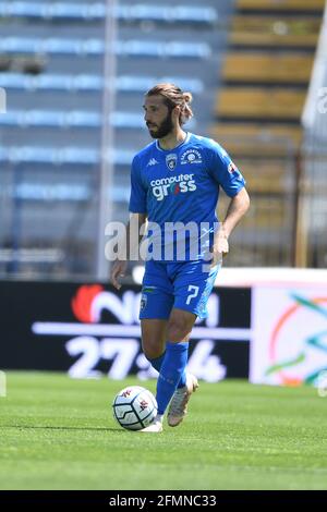 Empoli, Italie. 10 2021 mai, Leonardo Mancuso (Empoli) lors du match italien 'erie B entre Empoli 2-1 Lecce au stade Carlo Castellani le 10 mai 2021 à Empoli, Italie. Credit: Maurizio Borsari/AFLO/Alay Live News Banque D'Images