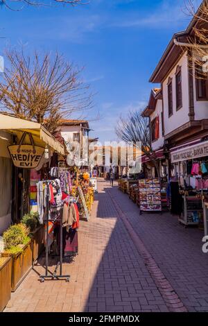 Photographie de rue de l'architecture ottomane à Hamamönü - Altindag dans la vieille ville d'Ankara, Turquie Banque D'Images