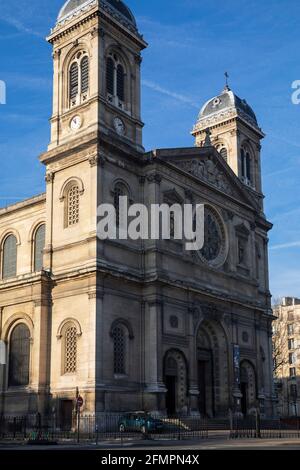 Église Saint-François-Xavier/Saint-François-Xavier, Paris, France. Banque D'Images