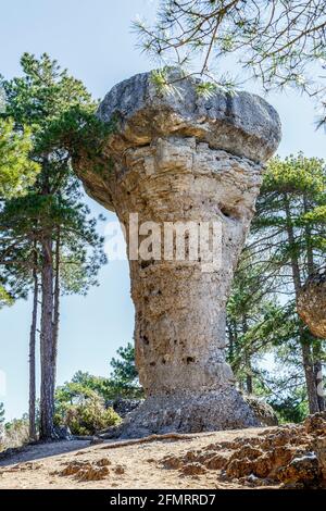 Image de formations rocheuses uniques dans la ville enchantée de Cuenca, Castilla la Mancha, Espagne Banque D'Images