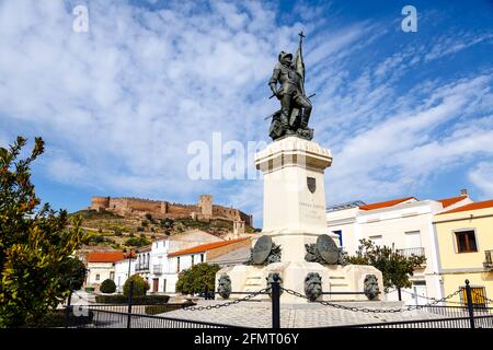 Medellin, Espagne - 17 mars 2016 : statue de Hernan Cortes, conquérant mexicain, Medellin, Estrémadure Espagne Banque D'Images