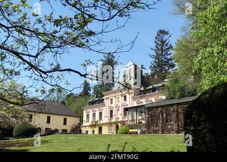 Burg Kommern, Baudenkmal aus dem 14. Jahrhundert, Mechernich, Nordrhein-Westfalen, Allemagne Banque D'Images