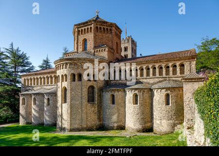 Santa Maria de Ripoll monastère Catalogne Espagne. Fondée en 879 est considérée comme le berceau de la nation catalane. Banque D'Images