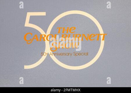 LOS ANGELES - octobre 4 : spécial du 50e anniversaire de l'emblème du Carol Burnett Show  à l'arrivée spéciale du 50e anniversaire de Carol Burnett à la CBS Television City le 4 octobre 2017 à Los Angeles, en Californie Banque D'Images