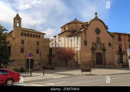 Vic, Catalogne, Espagne, ancienne église et hôpital Banque D'Images