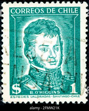 CHILI - VERS les années 1940 : un timbre imprimé au Chili montre l'image de Bernardo O'Higgins, la série générale chilienne, vers les années 1940 Banque D'Images