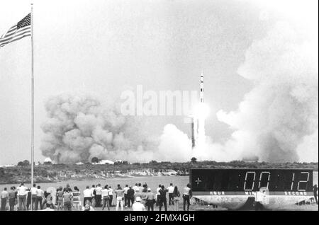 Astronautique, mission, Apollo 13, lancement de la fusée de type Saturne V, 1970, 1970, 70s, 20e siècle, INFO-AUTORISATION-DROITS-SUPPLÉMENTAIRES-NON-DISPONIBLE Banque D'Images