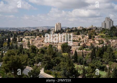 Mishkenot Sha'anim et Yemin Moshe sont les premiers quartiers juifs construits à l'extérieur des vieux murs de Jérusalem. Quartiers de Jérusalem moderne ar Banque D'Images