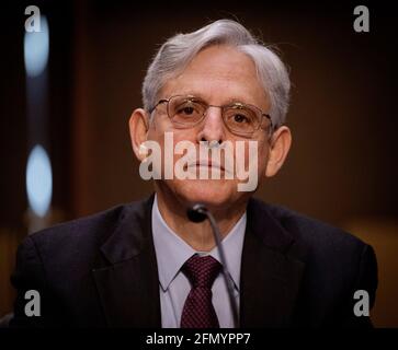 Washington, États-Unis. 12 mai 2021. WASHINGTON, DC - MAI 12 : le procureur général Merrick Garland témoigne devant le comité des crédits du Sénat pour examiner l'extrémisme violent domestique, à Washington, DC. (Photo par Bill O'Leary/Pool/Sipa USA) crédit: SIPA USA/Alay Live News Banque D'Images