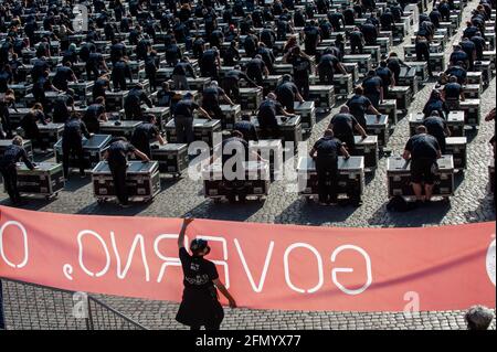 Rome, Italie 17/04/2021: Manifestation nationale des travailleurs du divertissement 'Bauli in Piazza', piazza del Popolo. © Andrea Sabbadini Banque D'Images