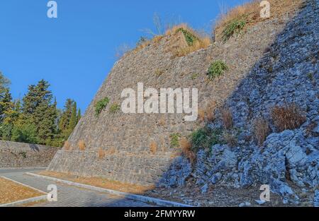 Nouveau mur de forteresse vénitienne à Corfou en Grèce Banque D'Images