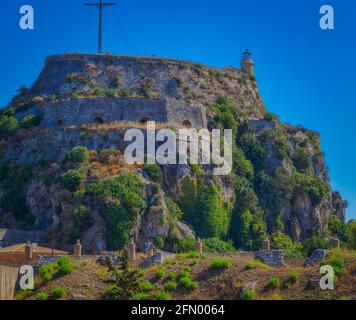 Vieux phare de fort vénitien dans la ville de Corfou en Grèce Banque D'Images