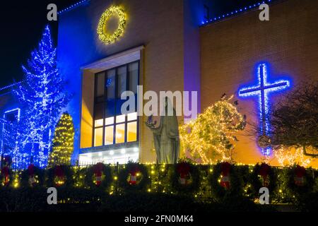 Décorations de Noël à la Xaverian High School, Brooklyn, New York Banque D'Images