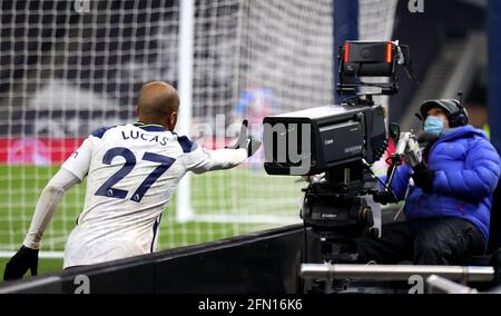 Photo du dossier datée du 07-03-2021, Lucas Moura de Tottenham Hotspur se met en mouvement dans une caméra de télévision lors du match de la Premier League au Tottenham Hotspur Stadium, Londres. Date de la photo: Dimanche 7 mars 2021. Date de publication : jeudi 13 mai 2021. Banque D'Images