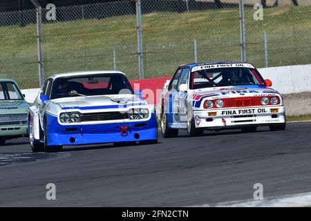 Richard Kent, Chris Ward, Ford Broadspeed Capri, Nick Bartlett, BMW E30 M3, Historique Touring car Challenge, HTCC, Tony dron Trophy, STCC, U2TC, Doningt Banque D'Images