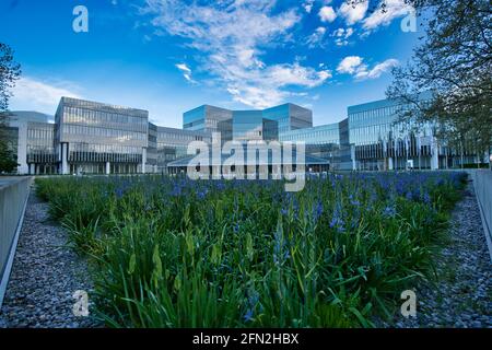 MUNICH, ALLEMAGNE - 11 mai 2021 : vue du centre de recherche et d'innovation du groupe BMW (FIZ). Le constructeur automobile allemand effectue ici des recherches sur le nouveau Banque D'Images