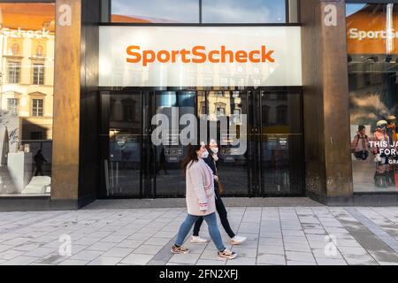 Boutique Sportscheck sportswear à Munich Banque D'Images