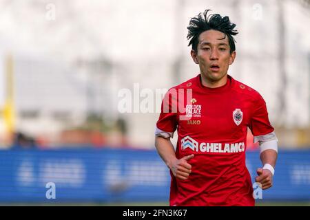 ANVERS, BELGIQUE - 13 MAI : Koji Miyoshi de Royal Antwerp lors du match Jupiler Pro League entre Royal Antwerp FC et Club Brugge à Bosuilstadion Banque D'Images